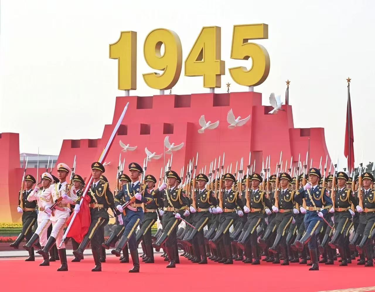 彰显大国担当，守护和平未来